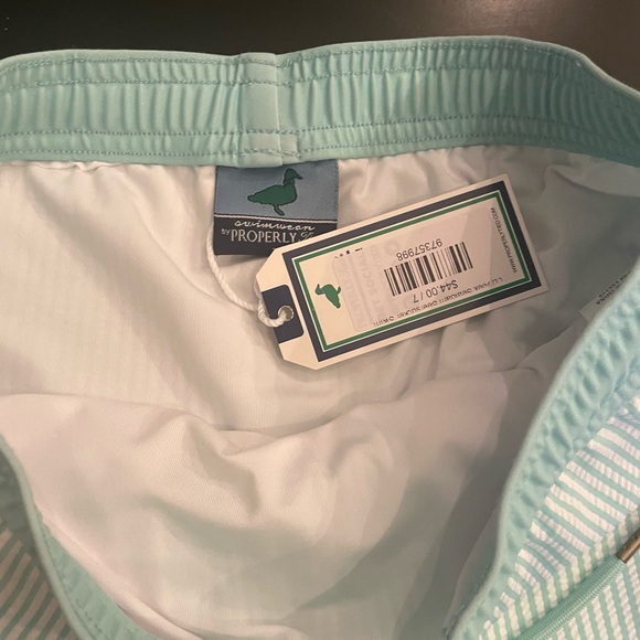 Properly Tied - Boys Swimsuit - Size 7 -NWT - Picture 3 of 4